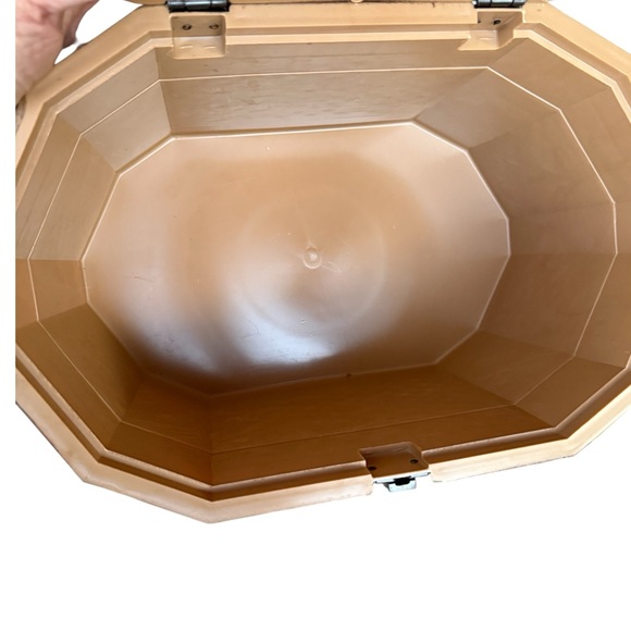 Vintage Lerner Plastic Faux Wood Sewing/Storage Box With Tray - Picture 3 of 6